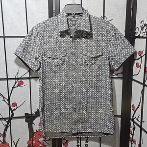 Kenneth Cole Reaction Button Shirt Size Medium‎